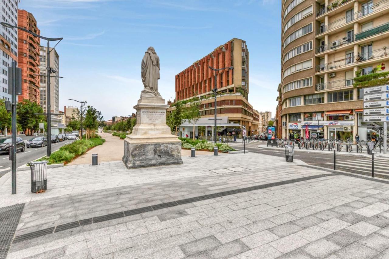 2Br In Toulouse Colors With Balcony - Welkeysアパートメント エクステリア 写真